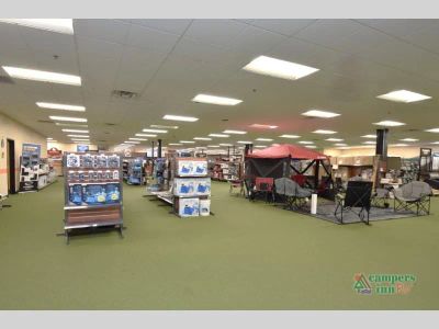 2027 Forest River RV Rockwood Ultra Lite — photo 7 view