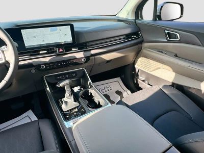 2026 Kia Carnival — photo 24 view