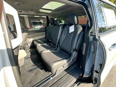 2026 Kia Carnival — photo 25 view