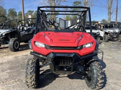 2025 Honda Pioneer 1000-6 Deluxe Crew - Photo 6