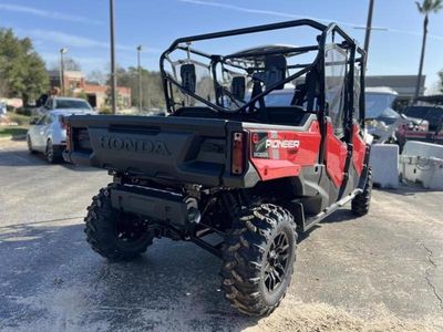 2025 Honda Pioneer 1000-6 Deluxe Crew - Photo 8