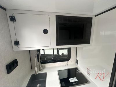 2026 Encore Venu - Photo 9