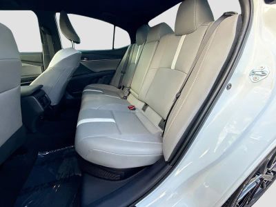 2025 Toyota Camry — photo 20 view