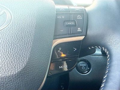 2025 Toyota Camry — photo 37 view