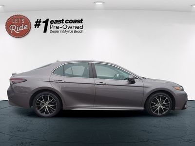 2022 Toyota Camry - Photo 4