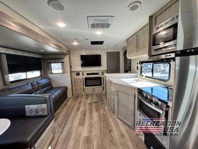2023 Coachmen Catalina Legacy - Photo 13