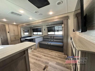 2023 Coachmen Catalina Legacy - Photo 9