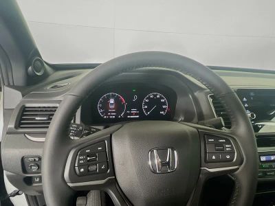 2026 Honda Ridgeline — photo 11 view