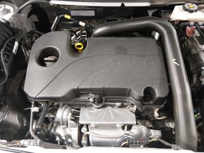2024 Chevrolet Equinox — photo 9 view