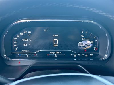 2024 GMC Yukon SLT - Photo 30