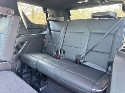 2024 GMC Yukon SLT - Photo 14