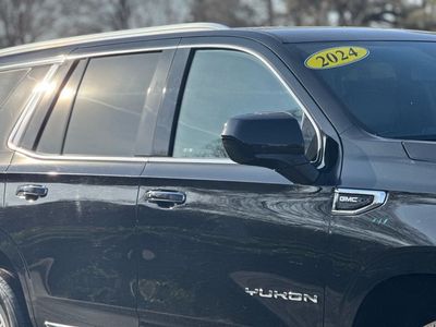 2024 GMC Yukon SLT - Photo 7
