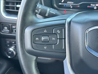 2024 GMC Yukon SLT - Photo 27