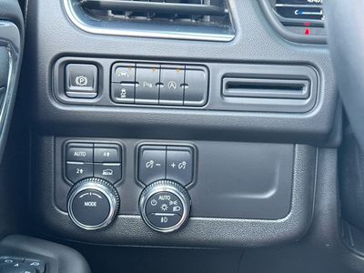 2024 GMC Yukon SLT - Photo 26