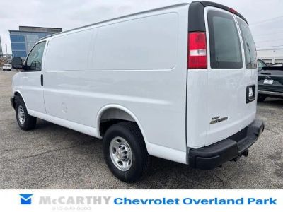 2025 Chevrolet Express Cargo - Photo 2