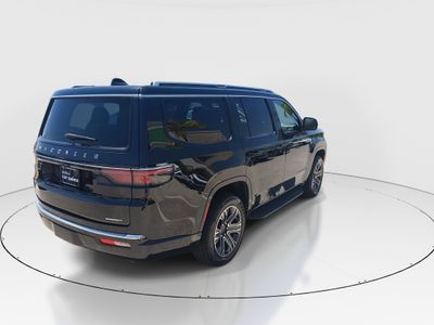 2024 Jeep Wagoneer - Photo 7