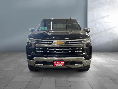 2023 Chevrolet Silverado 1500 - Photo 2