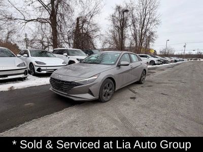 2023 Hyundai Elantra SEL - Photo 8