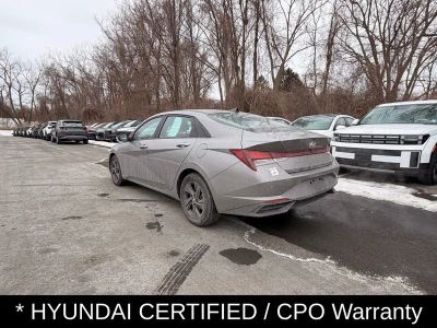2023 Hyundai Elantra SEL - Photo 6