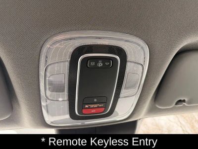 2023 Hyundai Elantra SEL - Photo 23