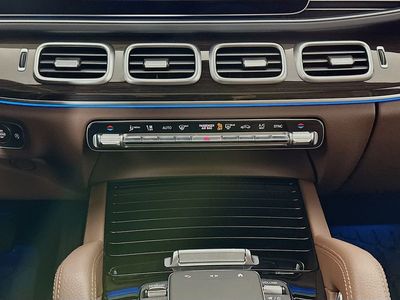 2026 Mercedes-Benz GLE — photo 13 view