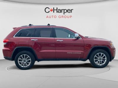 2015 Jeep Grand Cherokee — side profile view