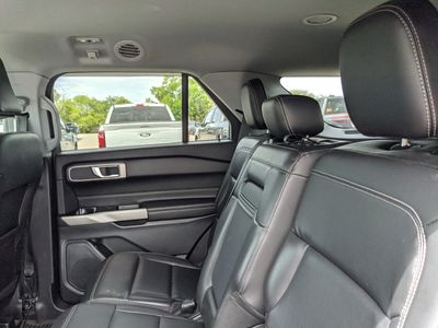 2022 Ford Explorer - Photo 16