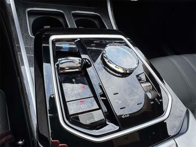 2024 BMW i7 - Photo 15