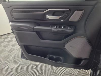 2026 Ram 1500 — photo 15 view