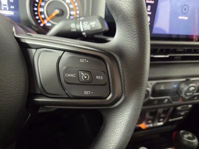 2026 Jeep Wrangler — photo 14 view