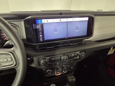 2026 Jeep Wrangler — photo 12 view