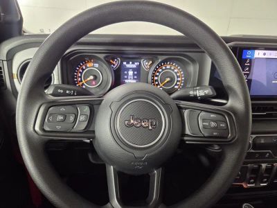 2026 Jeep Wrangler — photo 13 view