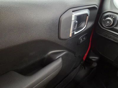 2026 Jeep Wrangler — photo 16 view