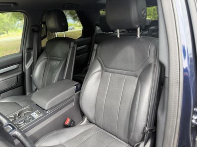 2020 Land Rover Discovery - Photo 13