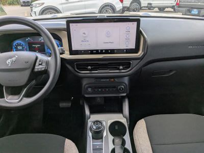 2025 Ford Bronco Sport — photo 15 view