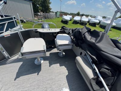 2023 Godfrey Sweetwater Xperience 2086 FX - Photo 24