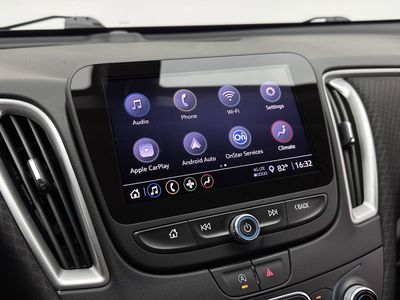 2022 Chevrolet Malibu - Photo 15