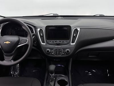 2022 Chevrolet Malibu - Photo 25