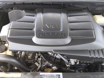 2022 Nissan Titan - Photo 9