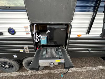 2023 Forest River RV Cherokee - Photo 10