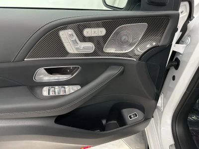 2026 Mercedes-Benz GLE — photo 11 view
