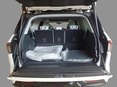 2026 Lincoln Navigator L — detail view