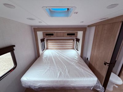 2025 Palomino SolAire - Photo 27