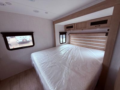2025 Palomino SolAire - Photo 24