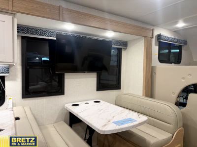 2026 Thor Motor Coach Quantum - Photo 12