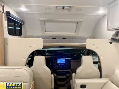 2026 Thor Motor Coach Quantum - Photo 13