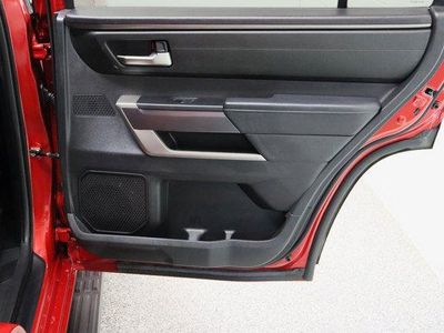 2025 Toyota Sequoia 4WD — photo 39 view