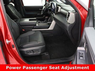 2025 Toyota Sequoia 4WD — photo 43 view