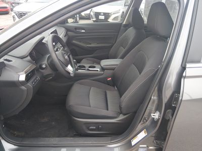 2025 Nissan Altima — photo 20 view