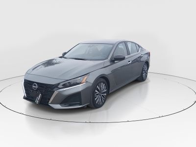 2025 Nissan Altima — rear three-quarter view